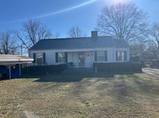 1501 E 28th St, Sheffield, AL 35660