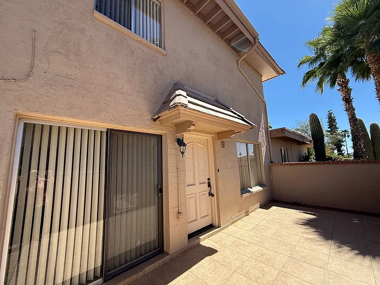 17014 E Calle Del Oro #C — Photo 11