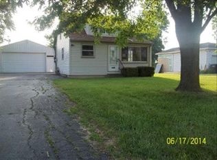 8479 Armstrong Rd, Newport, MI 48166