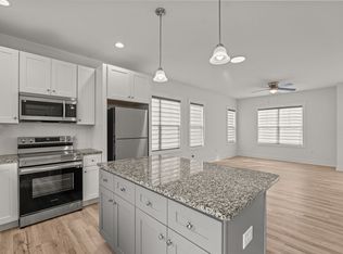 405 E Harnett St, Dunn, NC 28334
