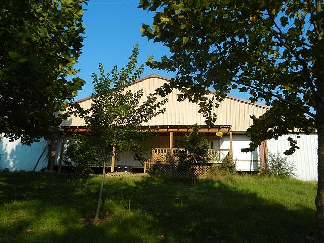 1st image of 915 County Road 3581