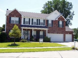4 Williamstown Ct, Saint Peters, MO 63376
