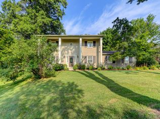 1201 April Dr, Knoxville, TN 37919