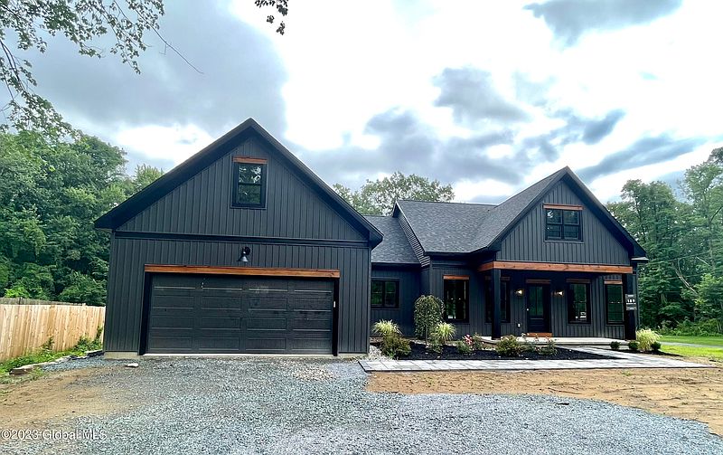 2nd image of 189 Woodin Road