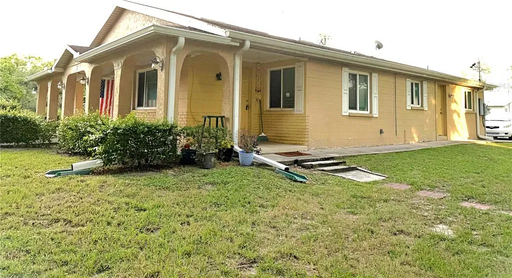 1 bed, 1.0 bath, 2896 sqft, $1,550 — Photo 1