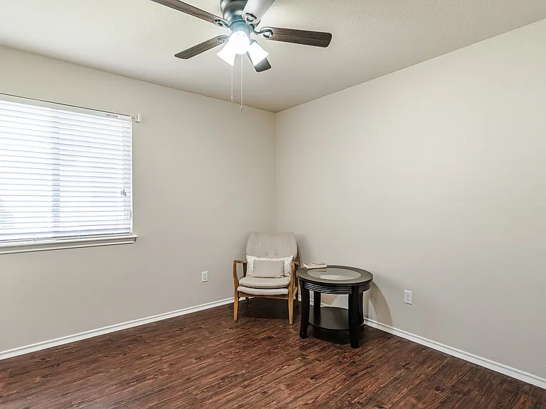 2404 Christoff Loop — Photo 13