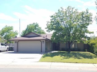 1796 Marigold Way, Redding, CA 96003