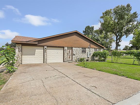 4th image of 12803 Verdun Dr