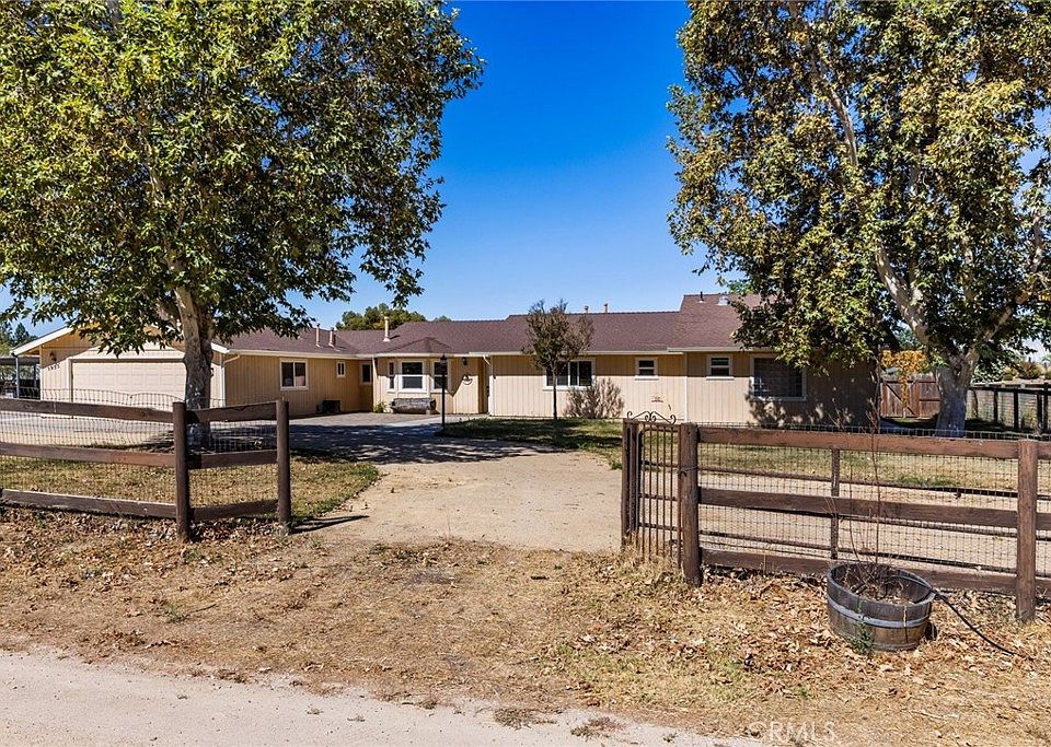 1st image of 5955 Whispering Oak Way