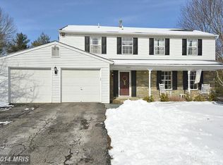 15845 Buena Vista Dr, Derwood, MD 20855