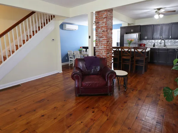 68 Bayfield St, Charlottetown, PE C1A 2G6