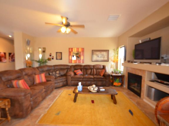 4th image of 383 N Ensenada St