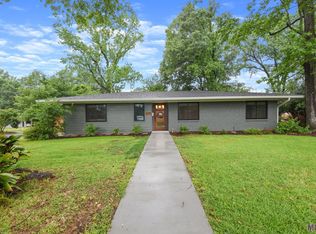 1076 Denbo Dr, Baton Rouge, LA 70806
