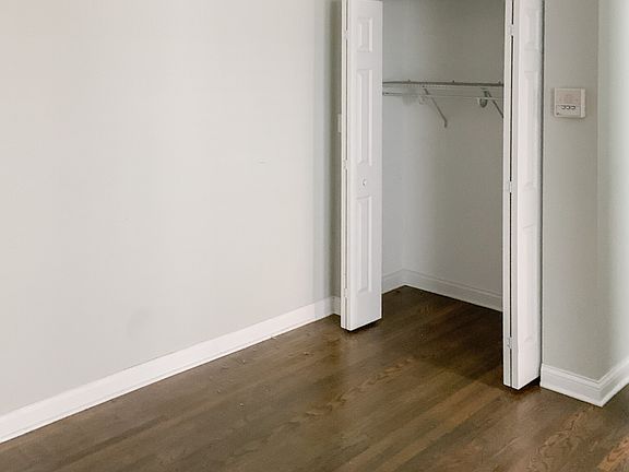 4th image of 514.106 W Cornelia Ave #106