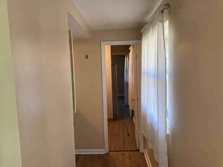3700 Caracas Dr — Photo 9