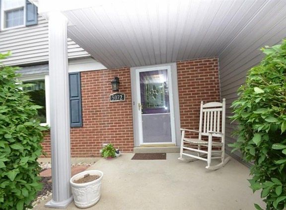 3rd image of 5072 Francisvalley Ct