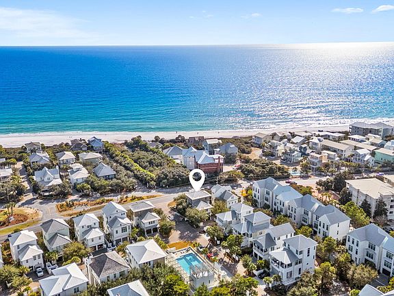 2nd image of 239 Sand Oaks Cir