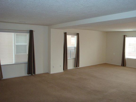 4th image of 8605 Hatteras Pl NW