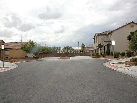 2nd image of 9101 S Bridal Creek Ave