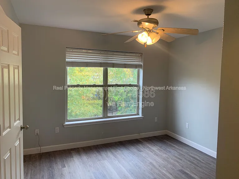 1866 N Scull Creek Dr — Photo 10