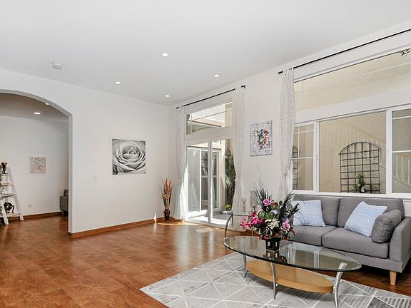 2nd image of 1512 Legacy Way
