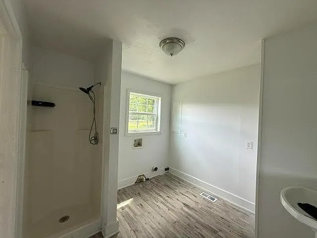 210 W James Cir — Photo 11