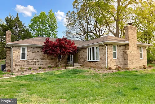 1200 E Patuxent Dr Photo 1