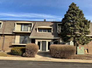 264 E Bailey Rd APT C, Naperville, IL 60565