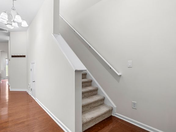 3rd image of 4770 Craigmoss Ln