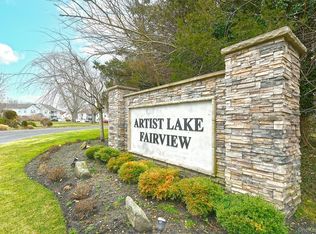 171 Fairview Cir, Middle Island, NY 11953