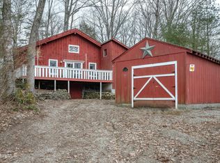 43 South St, Otis, MA 01253