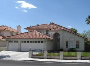 5521 Crimson Ridge Dr, Las Vegas, NV 89130