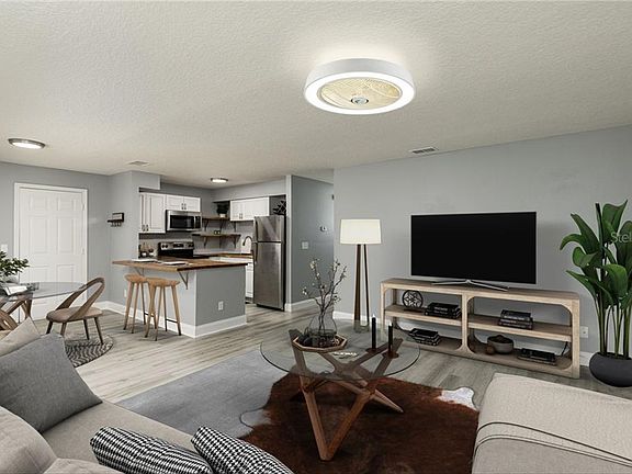 5th image of 3211 E Caracas St