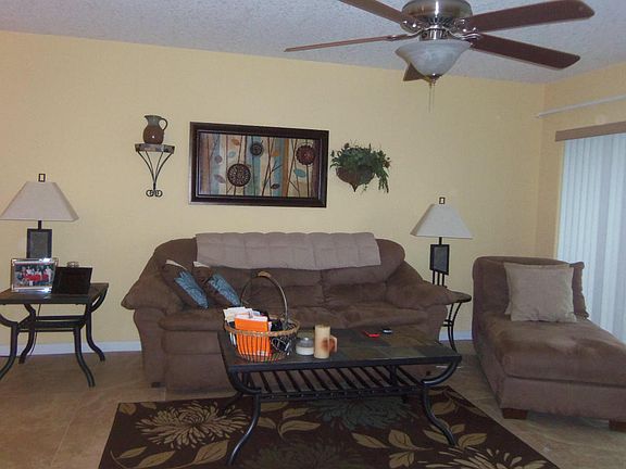 5th image of 907 Marina Dr APT 106