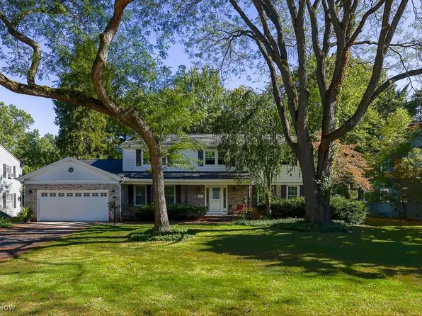 373 Tremont Rd, Akron, OH 44313