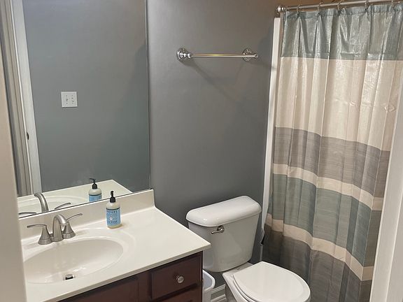 5th image of 577 Green Valley Dr