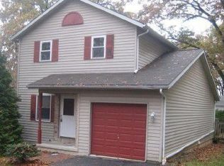 2725 28th St SW, Allentown, PA 18103