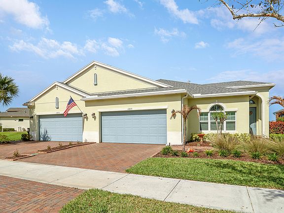 5th image of 12871 SW Lake Fern Circle