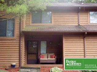 203 Falls Cir, Bushkill, PA 18324
