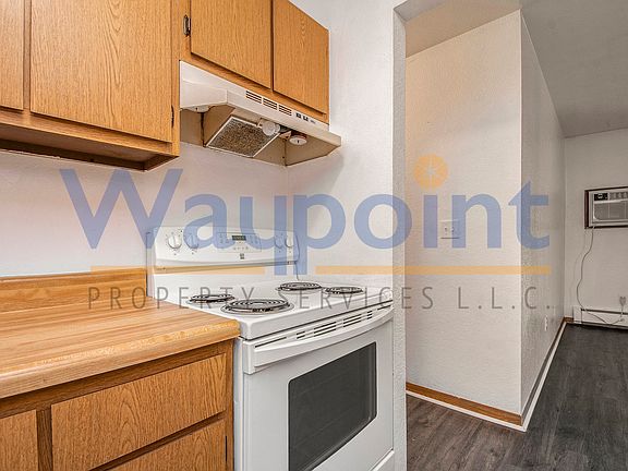 3rd image of 421 Balderson St #6