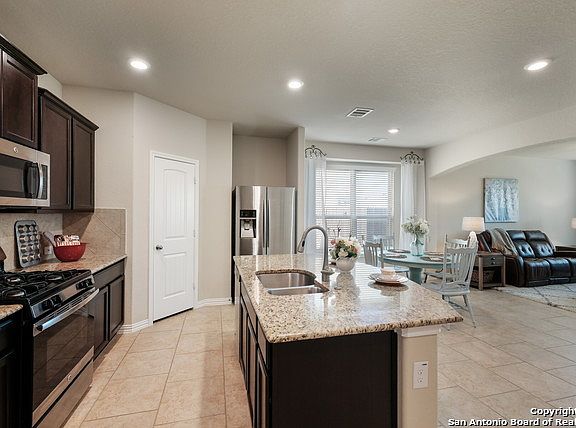 5th image of 13830 Cohan Way