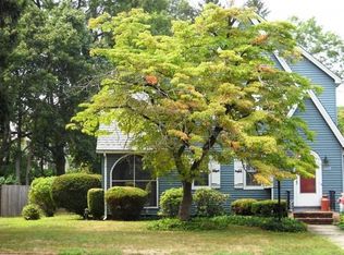 327 Hazelwood Ave, Middlesex, NJ
