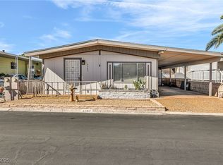 4587 Royal Ridge Ln, Las Vegas, NV 89103