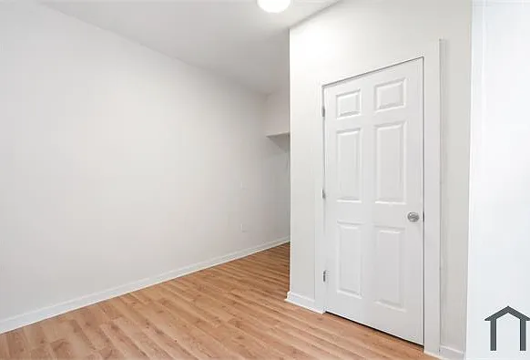 147 N Burgess Ave #147 — Photo 7