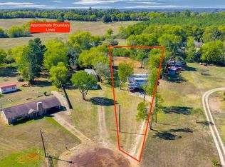 450 County Road 301, Nacogdoches, TX 75961