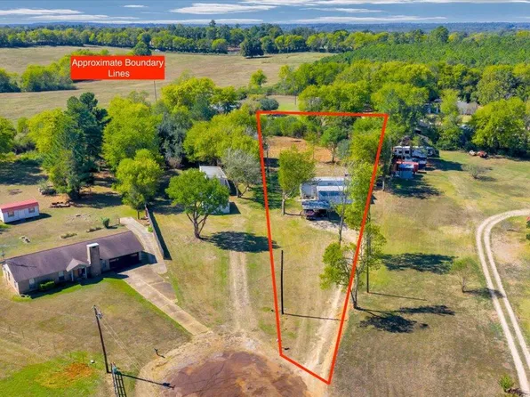 450 County Road 301, Nacogdoches, TX 75961