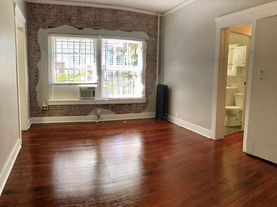 1st image of 1166 Park Blvd APT 103