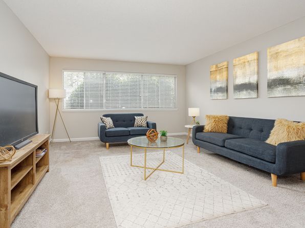 8003 Benaroya Ln SW APT J2
