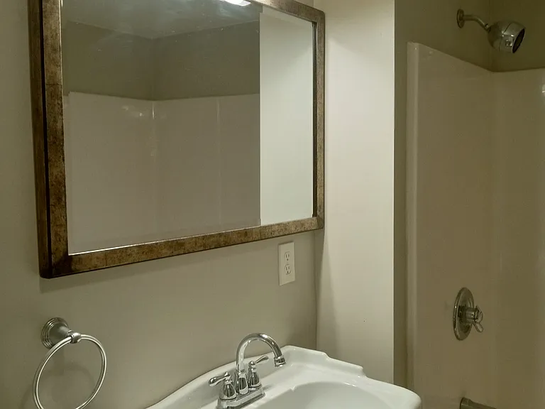 28246 Main St #1 — Photo 11