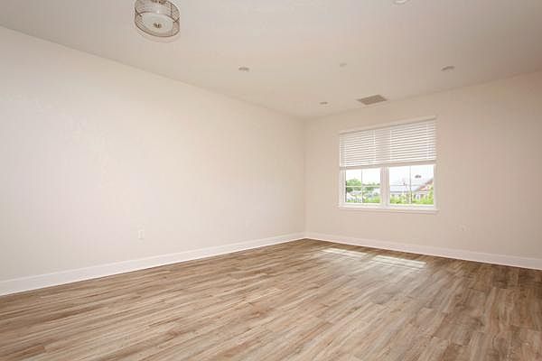 2nd image of 29 Derby St #305